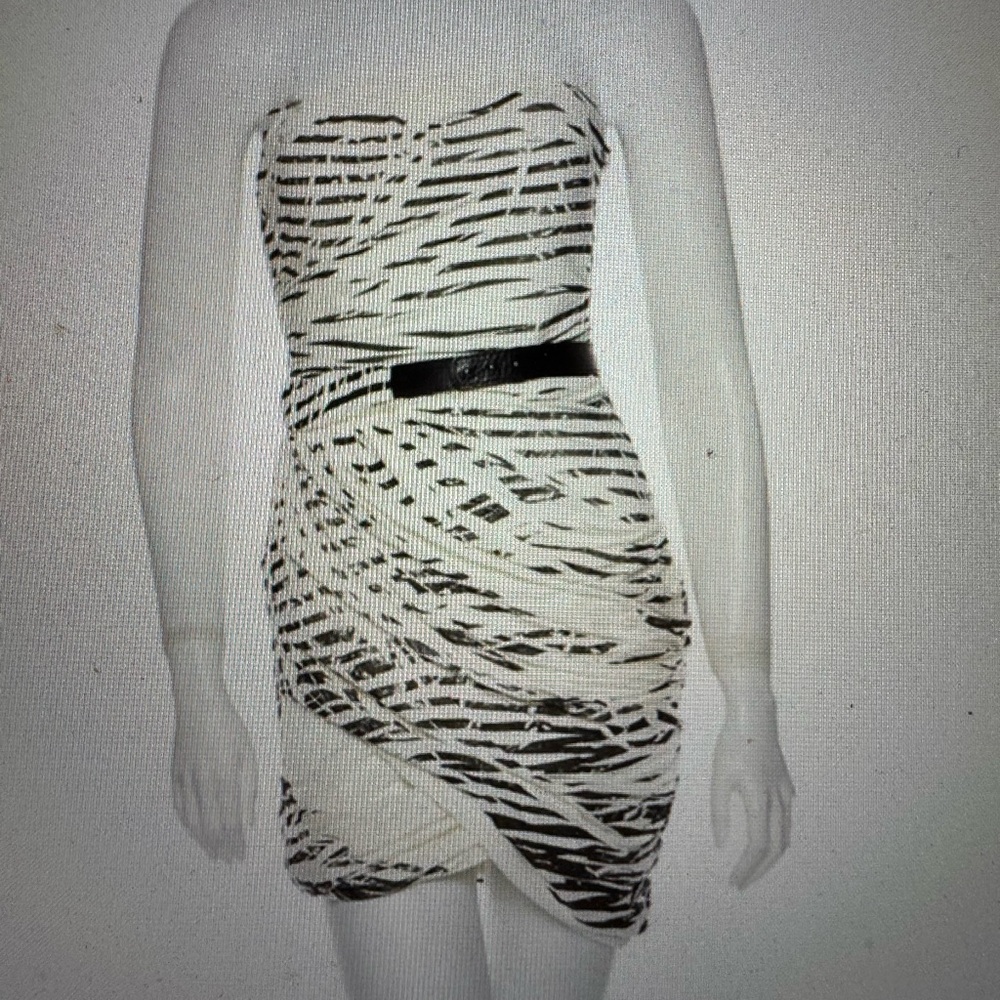 Elizabeth and James Black and White Strapless Dress